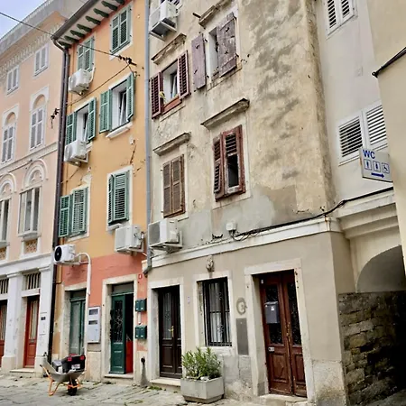 Dragon Appartamento *